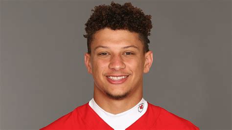 Mahomes' Crunch-Time Mastery: Lessons from the Quarterback Whisperer
